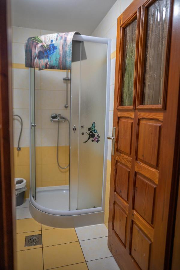 Apartma Med Vinogradi Ljutomer Kültér fotó
