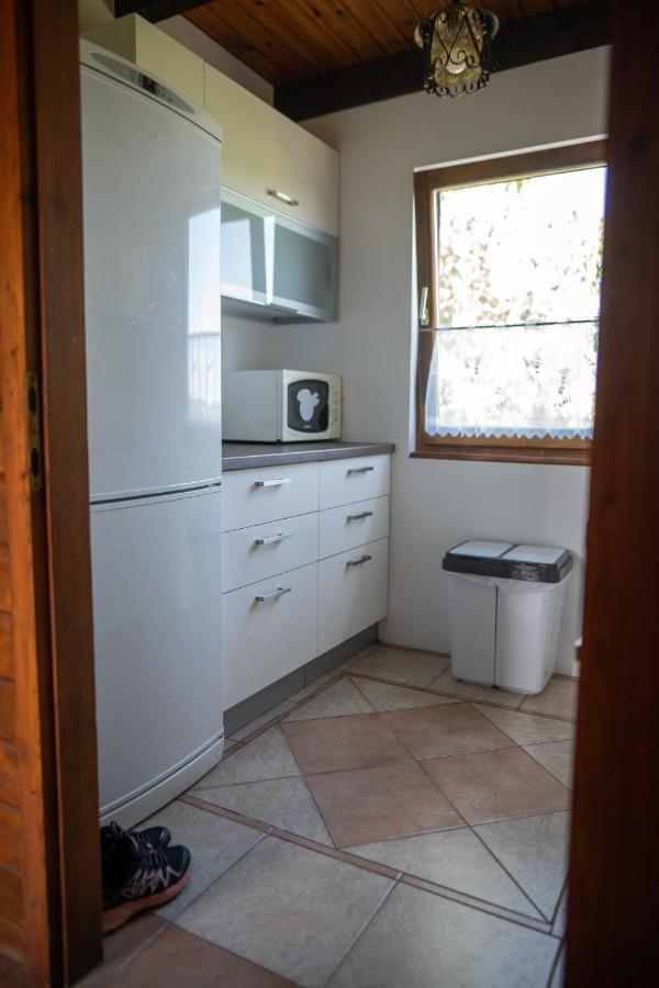 Apartma Med Vinogradi Ljutomer Kültér fotó
